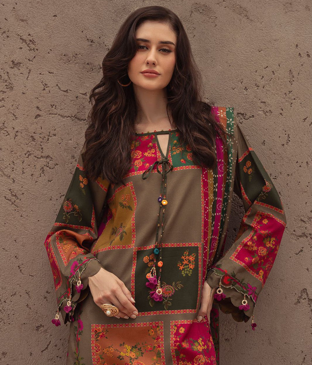 Embroidered Lawn 3-Piece — Signature Edit