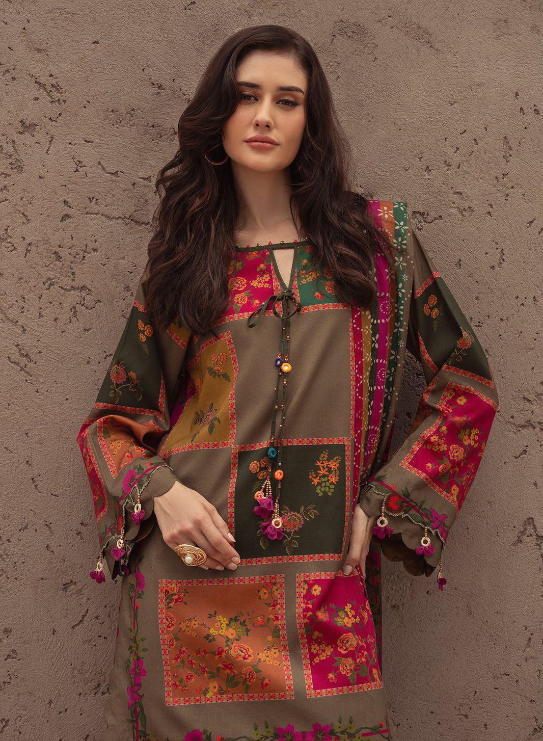 Embroidered Lawn 3-Piece — Signature Edit