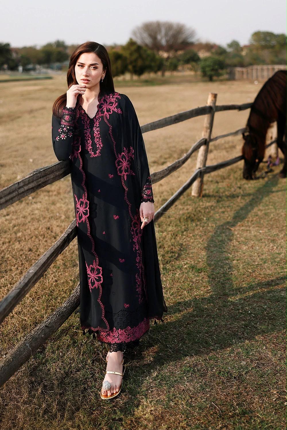 Fully Embroidered Dhanak 3-Piece Suit