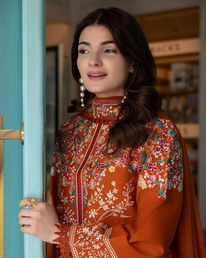 Fully Embroidered Dhanak 3-Piece Suit